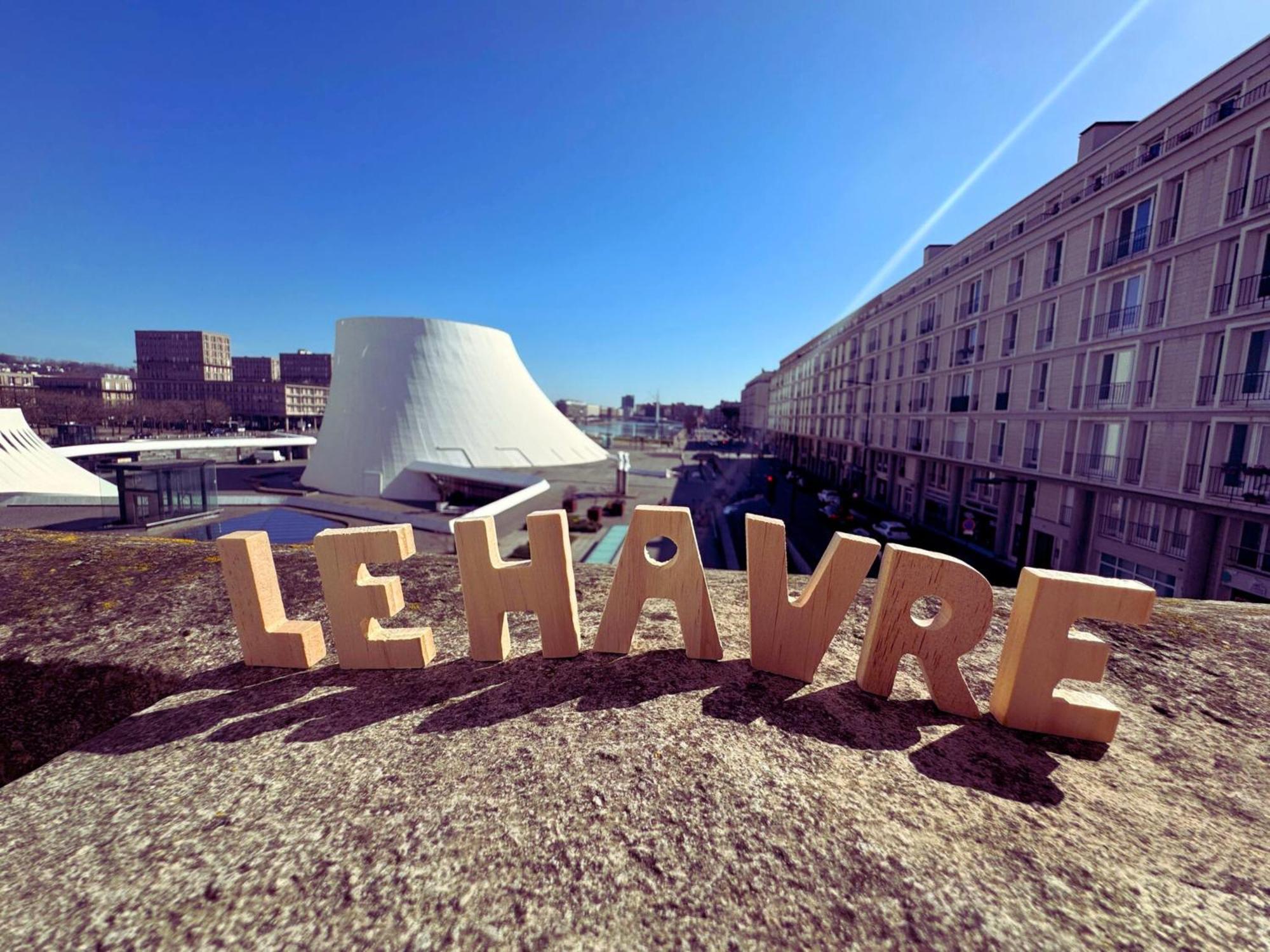 L'escale Et En Bord De Le Havre